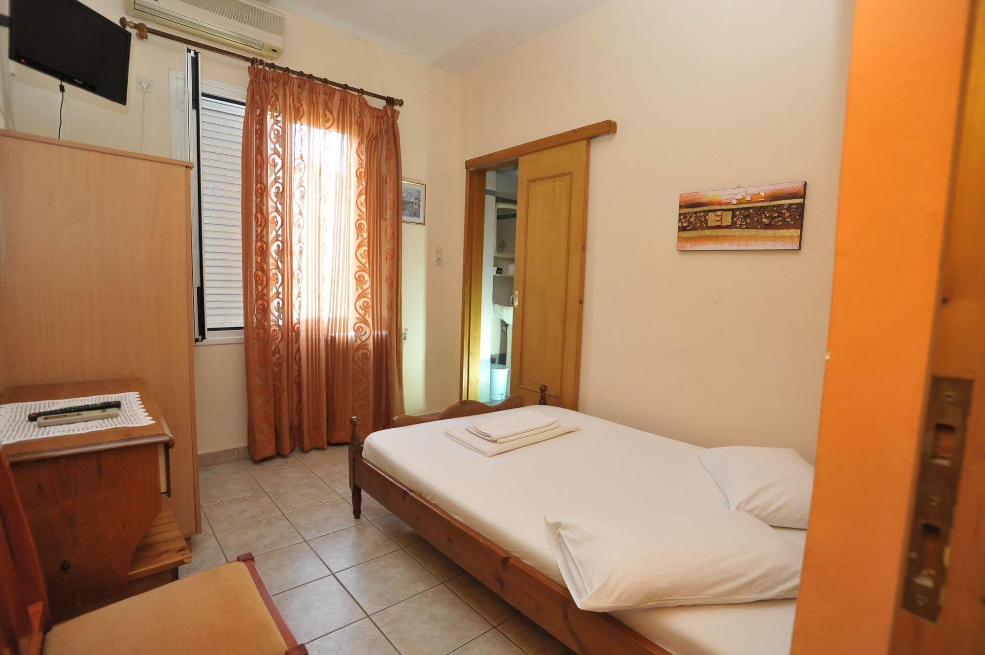 Hera Hotel Nafplion Exteriör bild