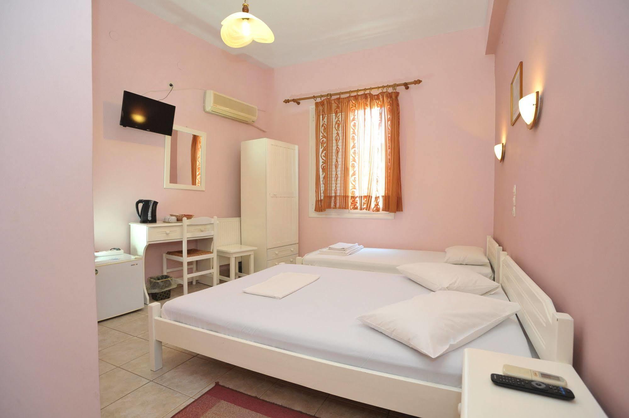 Hera Hotel Nafplion Exteriör bild